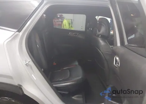 2025 Kia Sportage X-Line z USA, uszkodzony, nr VIN 5XYK6CDFXSG281115